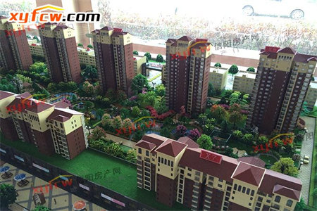 正大文苑3室2厅2卫131㎡【出税、精装、带大车库】