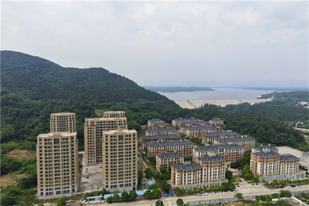 城南大同天下荆香苑3室2厅1卫135万117m2出售