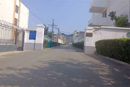 实验中学万博·北京湾两室两厅一卫毛坯房出售